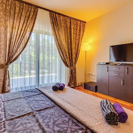 Nyaraló In With Sauna