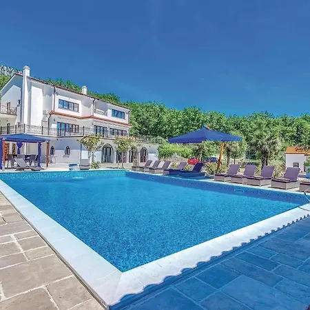 Luxurious Home In Bribir Дом отдыха