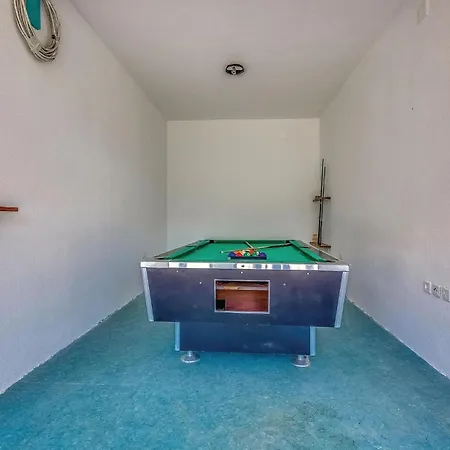 In With Sauna * بريبير