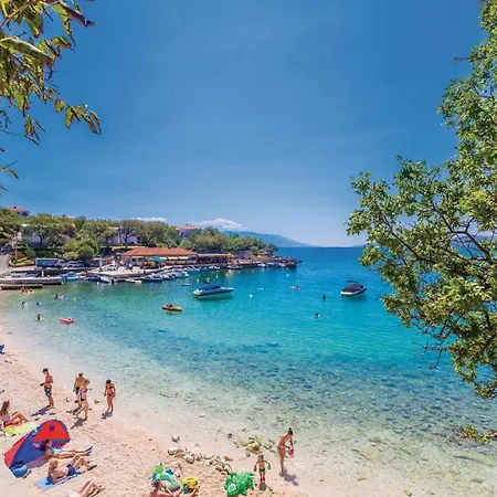 Dom wakacyjny In With Sauna