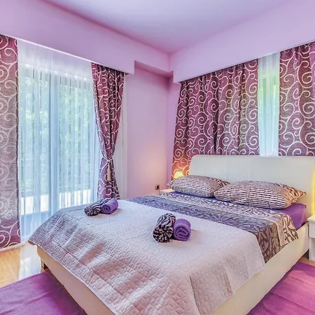 Dom wakacyjny In With Sauna Bribir (Primorje-Gorski Kotar)